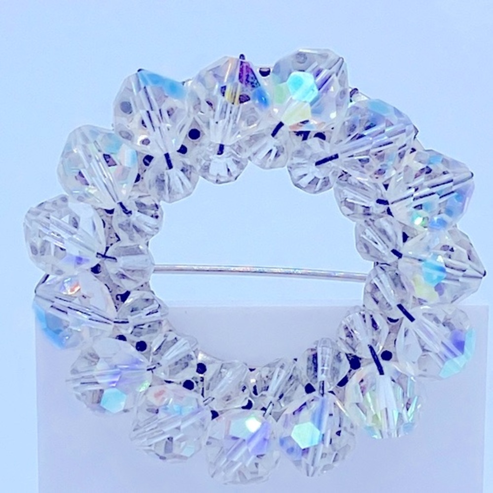 Vintage Classic  Aurora Borealis Clear Crystal Silver Tone Circular Brooch/Pin